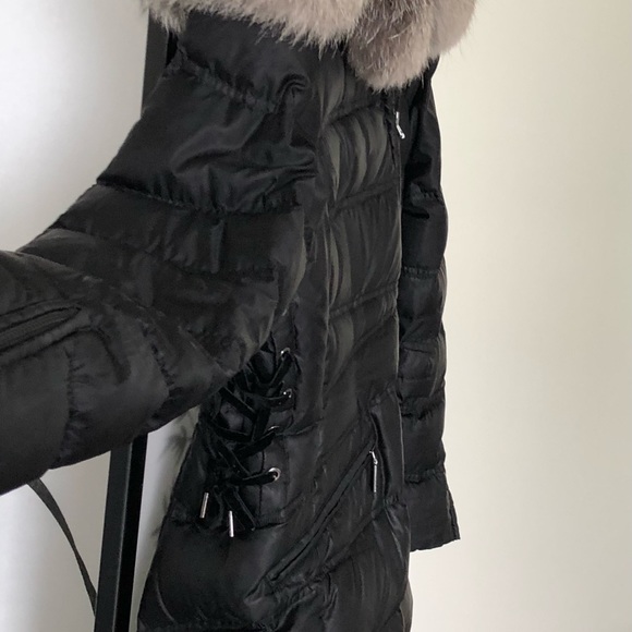 Parka brand name Dawn Levy .. Fill: 80% Down, 20% Feathers. - Picture 7 of 9